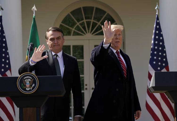 Bolsonaro e Trump: presidente brasileiro fará visita aos Estados Unidos (Kevin Lamarque/Reuters)