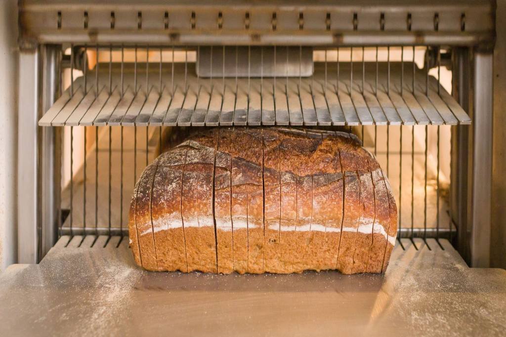 Coletivo quer popularizar o pão integral, considerado mais saudável
