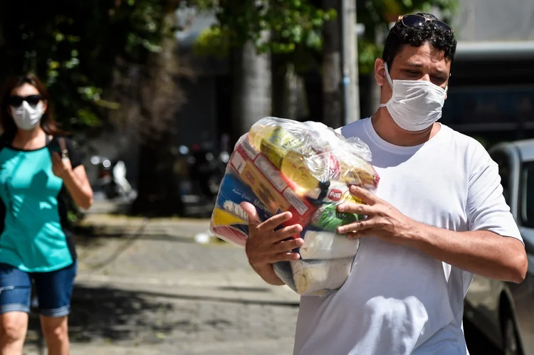 Além da capital mineira, outras duas cidades mineiras determinaram o uso obrigatório de máscara (Pedro Vilela/Getty Images)