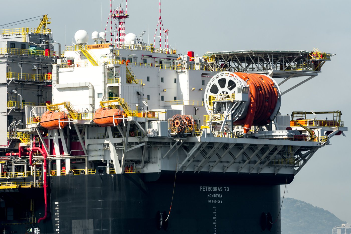 Petrobras corta produção e cadeia já enfrenta efeitos do coronavírus