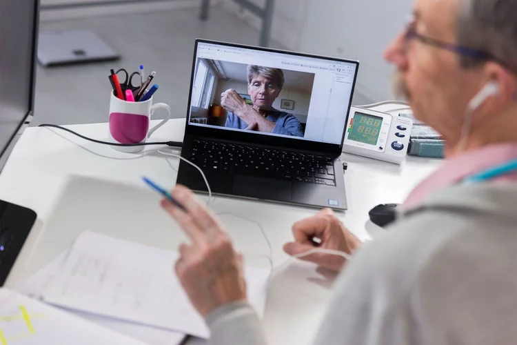 Telemedicina: telemedicina oferece diagnóstico de forma remota (BSIP/Universal Images Group/Getty Images/Bloomberg)