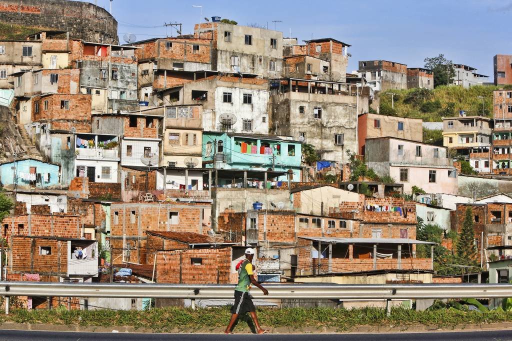 Cufa pede doações para ajudar os moradores de favelas, que somam 15 milhões de pessoas (BSIP/UIG/Getty Images)
