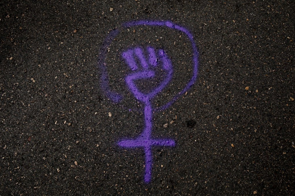 Moro anuncia projeto de lei para aumentar pena de agressores de mulheres
