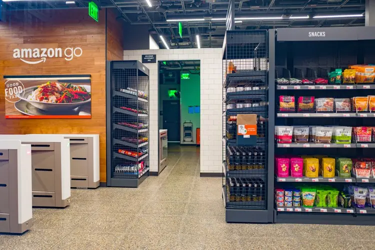 Amazon Go: lojas da varejista americana funcionam sem caixas e filas (Smith Collection/Gado / Colaborador/Getty Images)