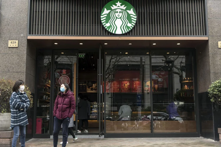  Starbucks: coronavírus deve comprometer crescimento da companhia na China (Qilai Shen/Getty Images)