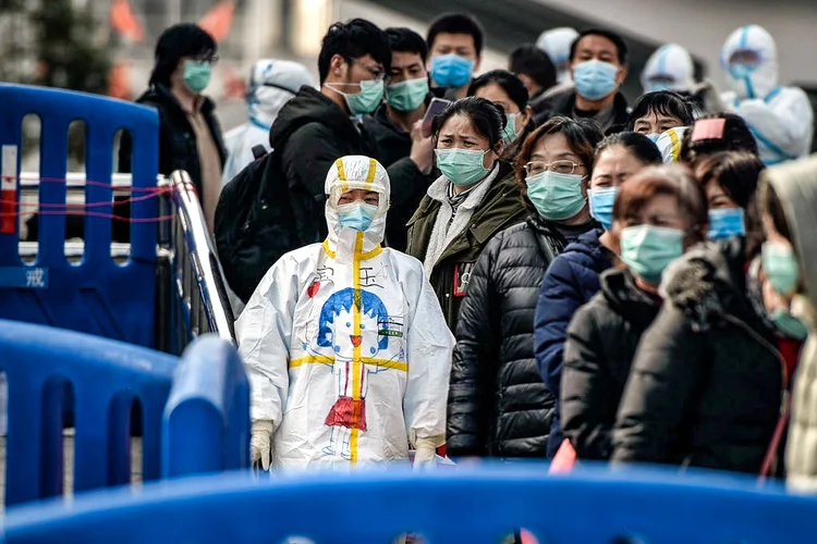 Autoridades chinesas forneceram ao mundo dados mais otimistas do que os disponíveis internamente (Feature China / Barcroft Studios / Future Publishing/Getty Images)