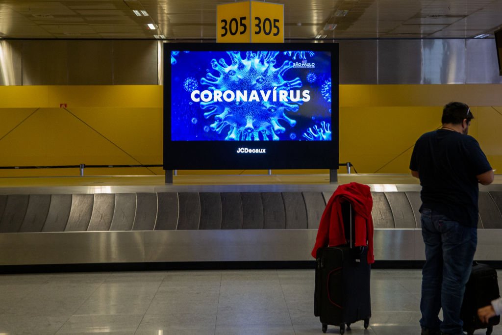 Coronavirus: pandemia deve fazer ritmo de toda a economia global diminuir (Carol Coelho/Getty Images)