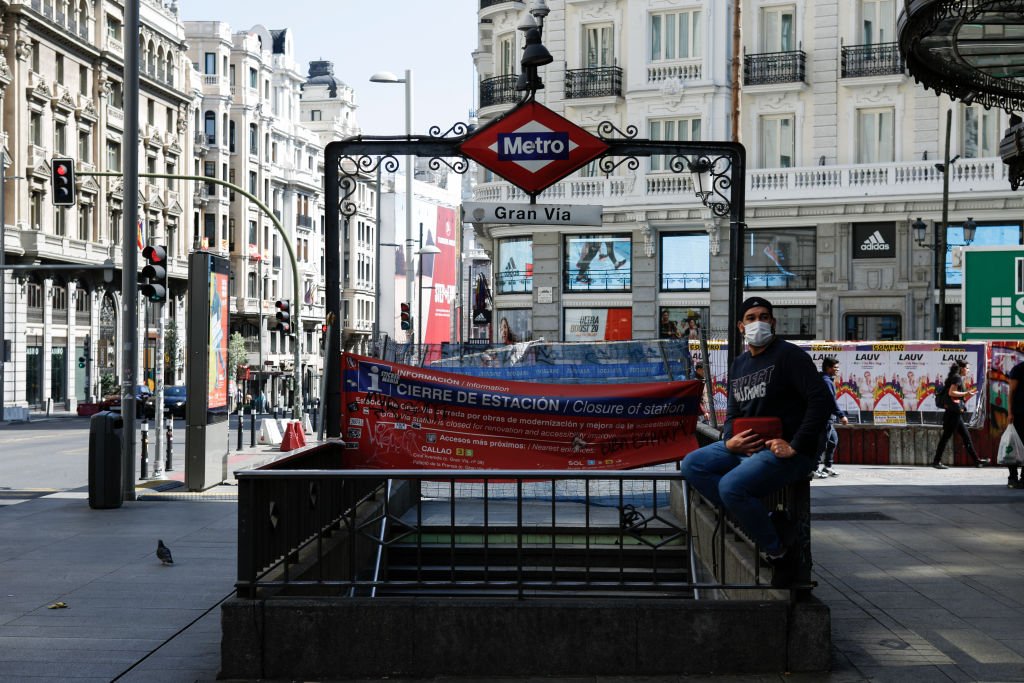 Espanha garantirá até € 100 bi em empréstimos a empresas por coronavírus