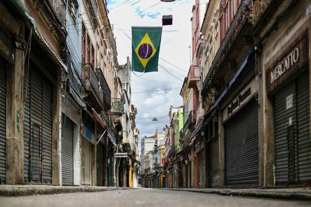 Coronavírus: no Brasil, governo usou de autorizações institucionais para criticar governadores e medidas científicas em cadeia nacional (Getty Images/Buda Mendes)