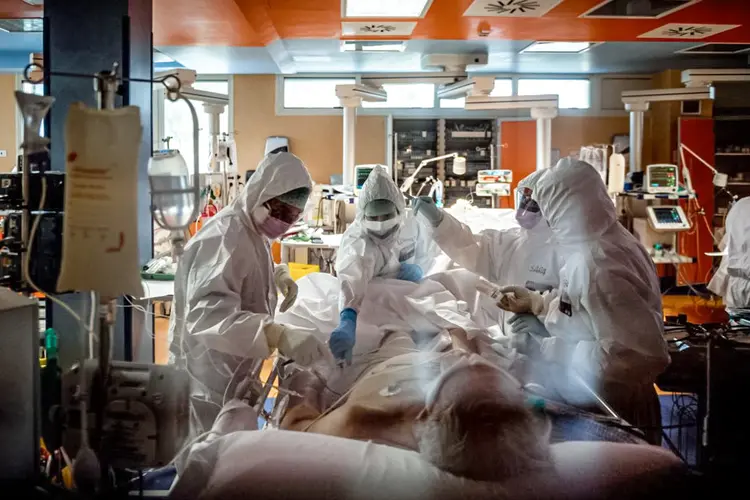 Coronavírus: número de mortes registrado nesta sexta na Itália é o maior desde o início da pandemia (Antonio Masiello/Getty Images)