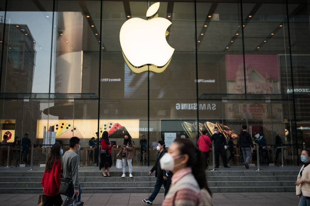Fornecedores da Apple aceleram planos para sair da China