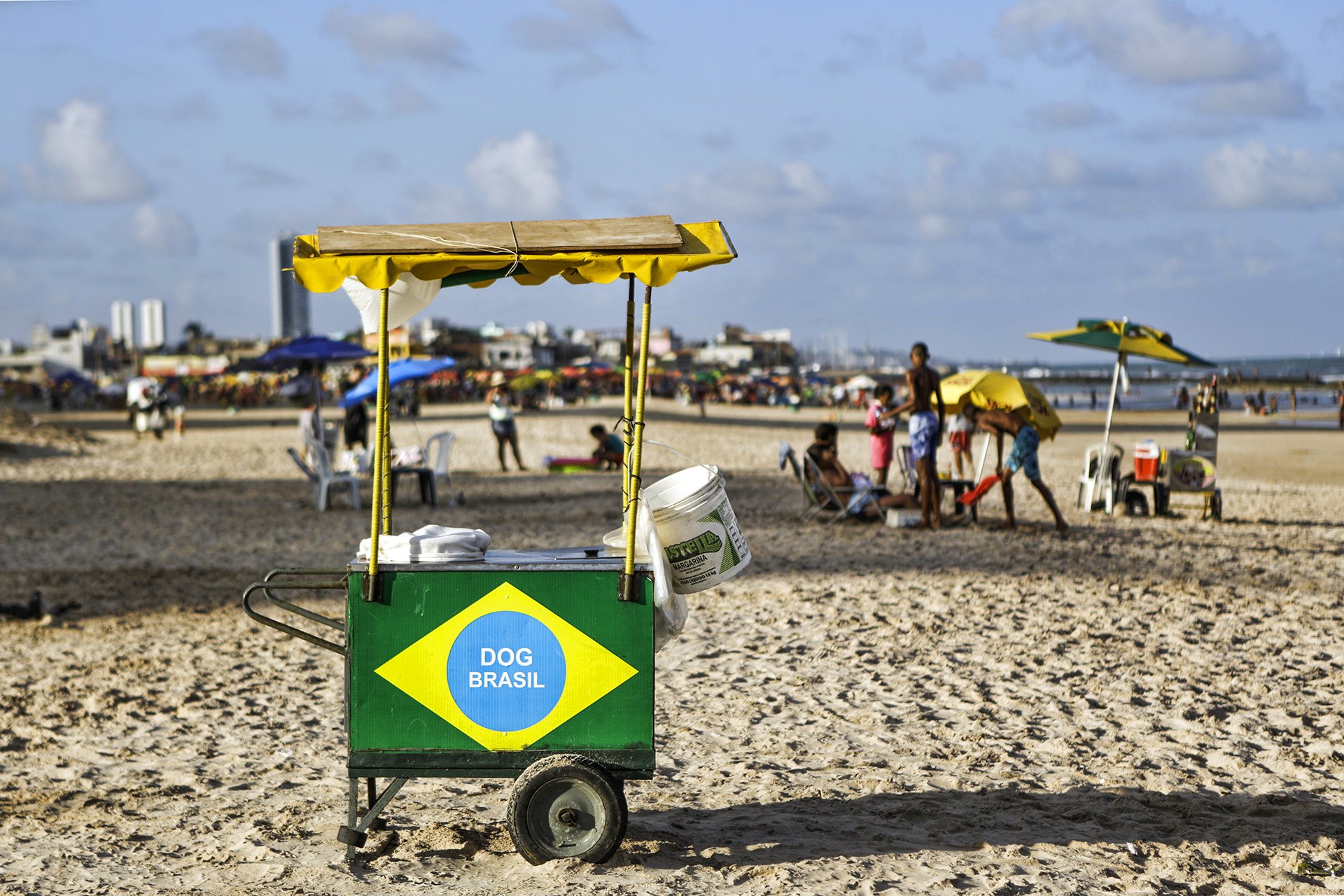 Desemprego sobe para 11,6% em fevereiro, pré-pandemia, e atinge 12,3 mi