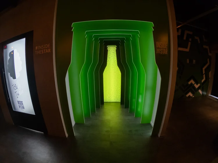 Exposição da Heineken: um dos objetivos é mostrar que o portfólio do grupo no Brasil vai além das latas e garrafas verdinhas (Heineken/Divulgação)