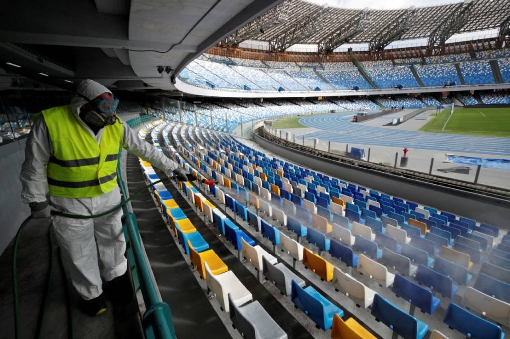 ITÁLIA: os jogos do campeonato italiano de futebol estão sendo realizados sem público. / REUTERS/Ciro De Luca/File Photo