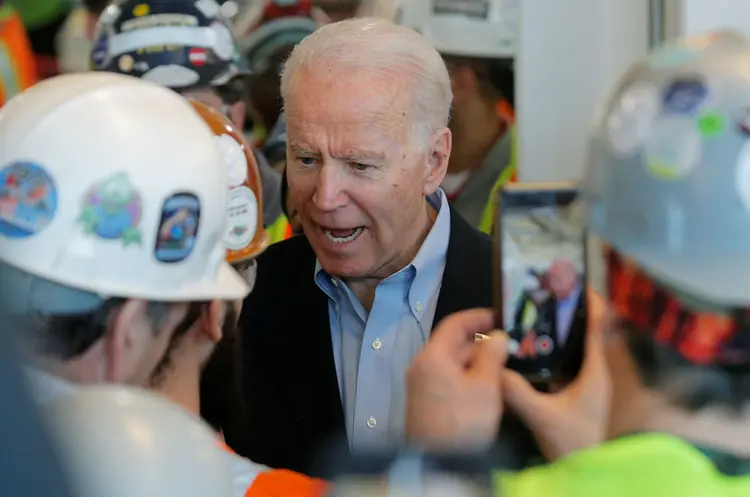 Joe Biden: candidato democrata discutiu com funcionário em fábrica da Fiat (Brendan McDermid/Reuters)