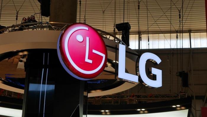 Várias empresas chinesas que produzem componentes e peças para celulares, utilizados pela LG brasileira, foram fechadas (LG/Reprodução)