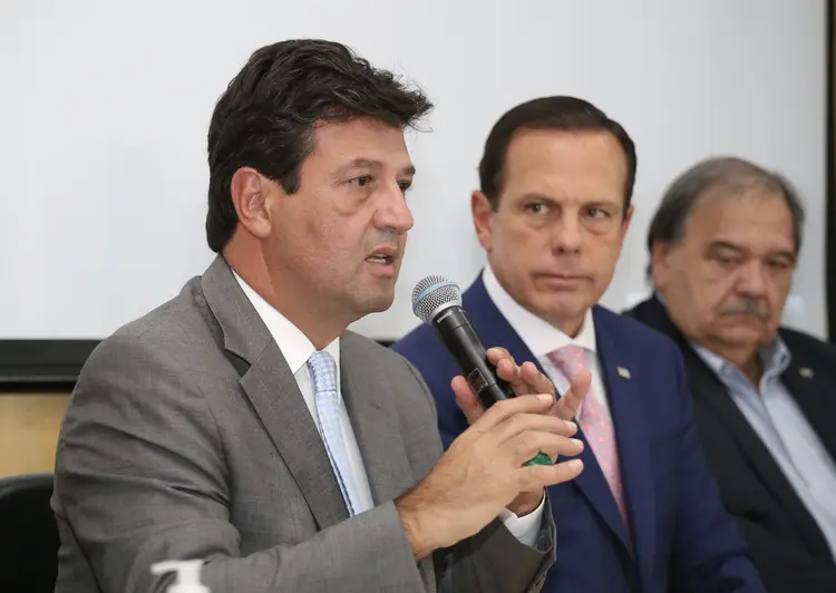 Mandetta: ministro da Saúde esteve em coletiva de imprensa com o governador João Doria para explicar as ações da pasta em relação ao coronavírus (Governo de São Paulo/Flickr)