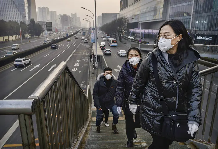 Pequim, na China: país, berço do novo coronavírus, parece ter freado em grande medida a epidemia (Kevin Frayer/Getty Images)