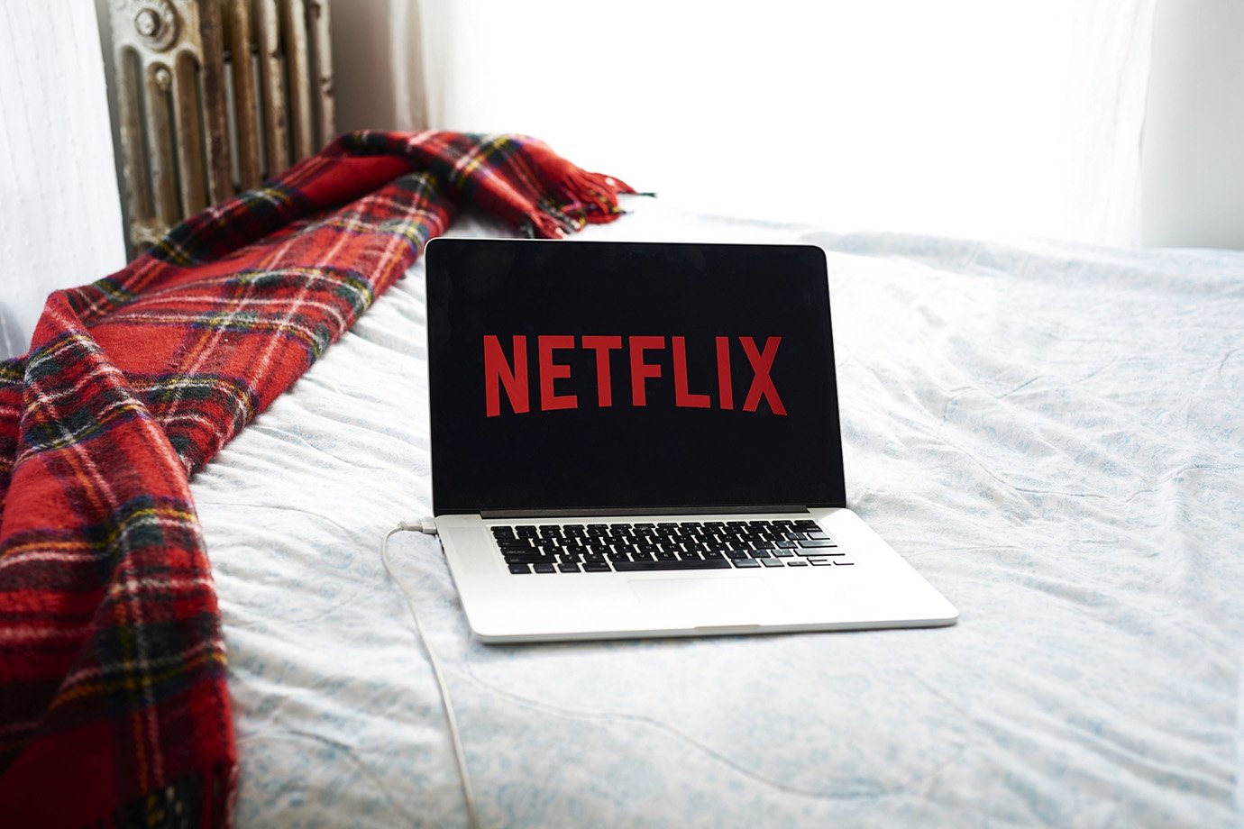 União Europeia pede que Netflix reduza qualidade de vídeos