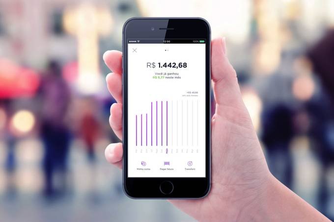 App do Nubank agora tem recarga de celular com cartão de crédito