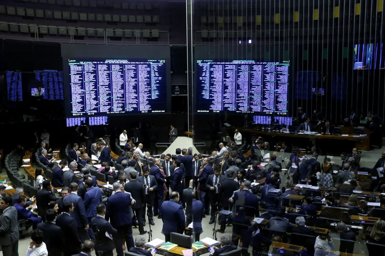 Comissão: o texto segue para votação no plenário do Congresso Nacional (Adriano Machado/Reuters)