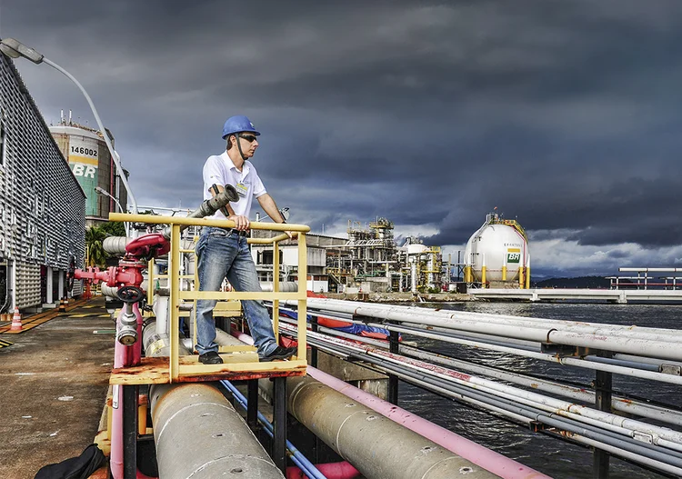 Plataforma de exploração da Petrobras: estatal anuncia nesta quarta os resultados do quarto trimestre de 2021 | Foto: Germano Lüders/EXAME (Germano Lüders/Exame)