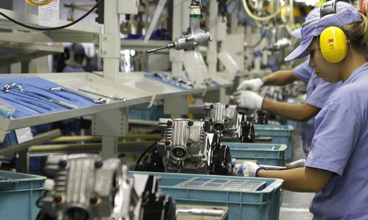 Mais de 30% das empresas sentiram impacto de coronavírus em março, diz FGV