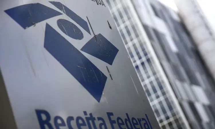 Receita Federal: contribuintes têm até o dia 30 de abril para enviar as prestações de contas para o Fisco (Marcelo Camargo/Agência Brasil)