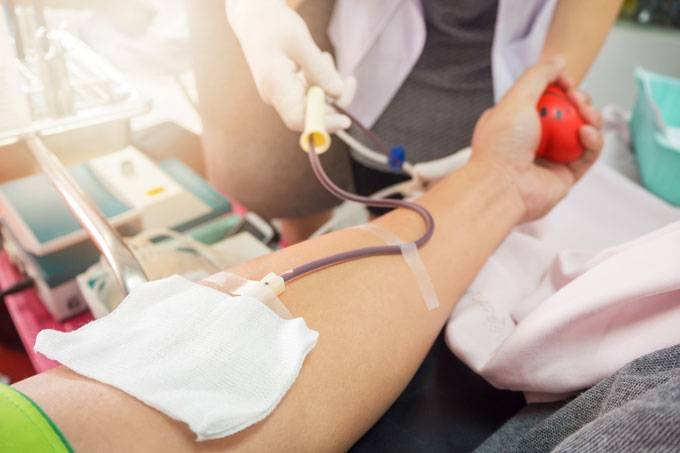 Bancos de sangue em São Paulo só duram mais uma semana, diz infectologista