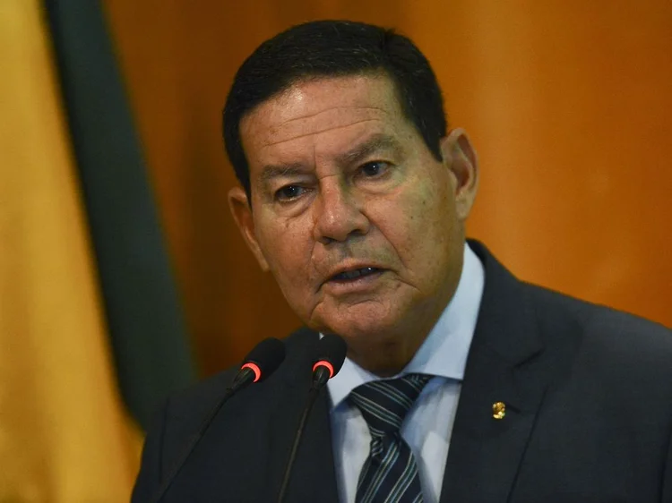 Hamilton Mourão: Senador eleito fez críticas as gestões petistas (Marcelo Camargo/Agência Brasil)