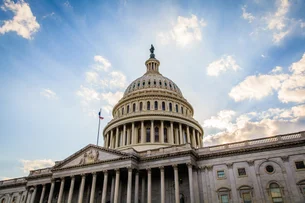 Senado dos EUA aprova projeto que põe fim ao 'shutdown'