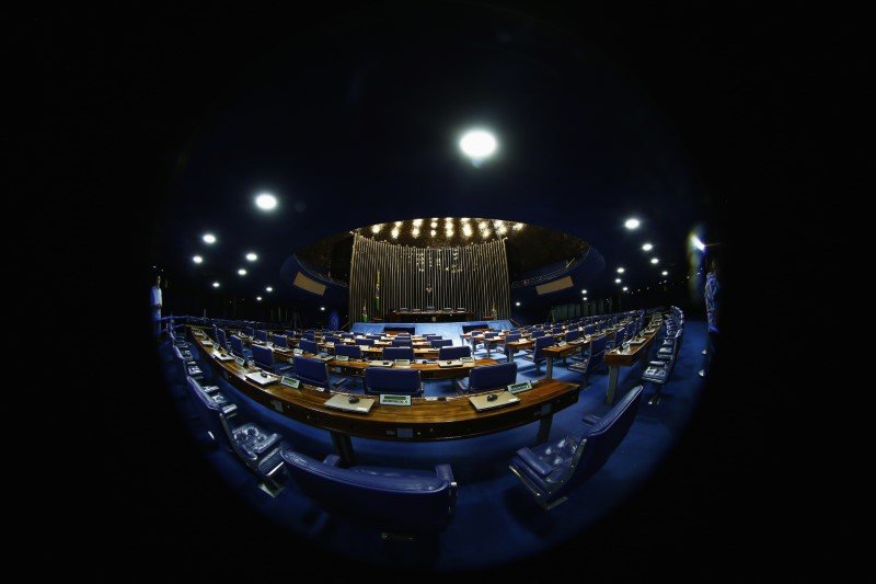 Senado autoriza transferência de fundos de Saúde a Estados e municípios