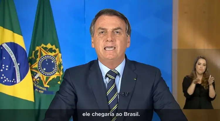 Jair Bolsonaro: Em sua fala, o presidente citou a necessidade de o país voltar a normalidade, e que nada justifica o fechamento das escolas (Youtube/Reprodução)