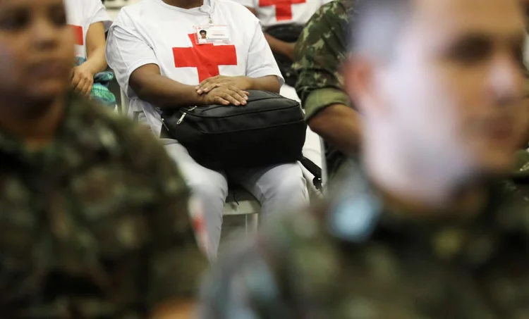 Isolamento horizontal tem apresentado resultados mais efetivos no achatamento da curva, diz documento (Sergio Moraes/Reuters)