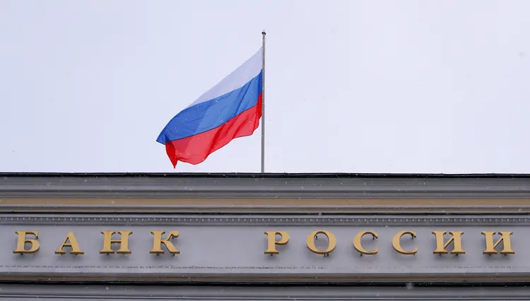 Rússia: BC afirmou que há margem para mais cortes neste ano (Maxim Shemetov/Reuters)