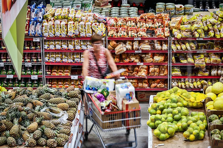 IPCA-15: resultado ficou abaixo das estimativas dos analistas do mercado financeiro (Paulo Whitaker/Reuters)