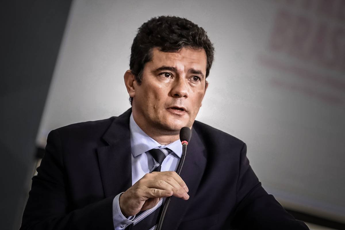 Lavajatista', partido que corteja Moro se divide ao votar PEC