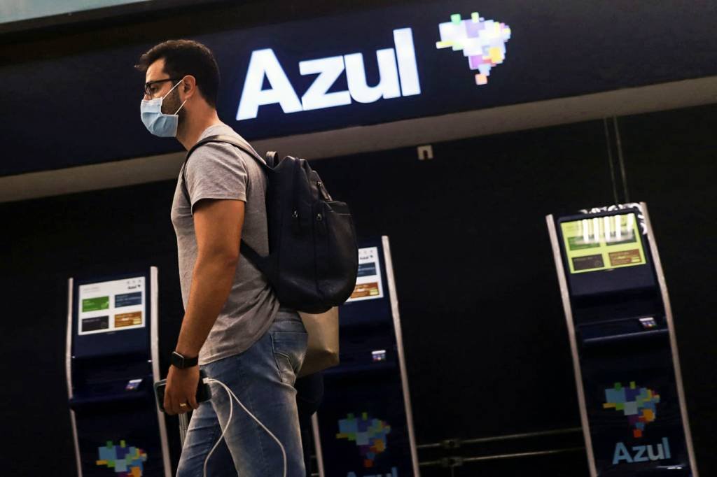 Azul confirma contratação de consultorias em meio à crise do coronavírus