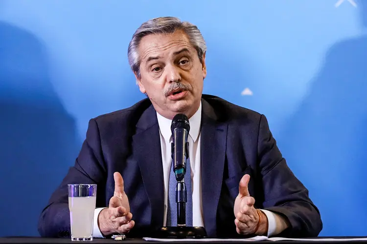 Alberto Fernández: governo do presidente Alberto Fernández se libera até 31 de dezembro de 2020 de pagar os bônus em dólares sob a lei argentina (Agustin Marcarian/Reuters)