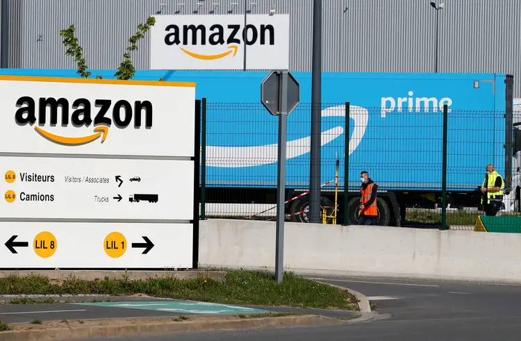 Centro de distribuição da Amazon na França: no país, depósitos estão fechados até 25 de abril em meio a pressão dos sindicatos (Pascal Rossignol/Reuters)