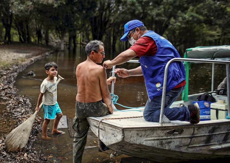 Manaus: cidade teve a inauguração do hospital Nilton Lins, no fim de semana, com 32 vagas de UTI e 100 leitos regulares (Bruno Kelly/Reuters)