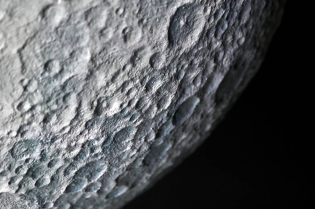 Um meteorito da Lua é colocado à venda por 2,5 milhões de dólares