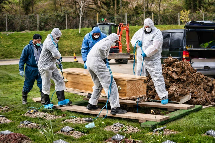 Reino Unido registrou até o momento 124.743 casos de coronavírus (Aaron Chown/Getty Images)