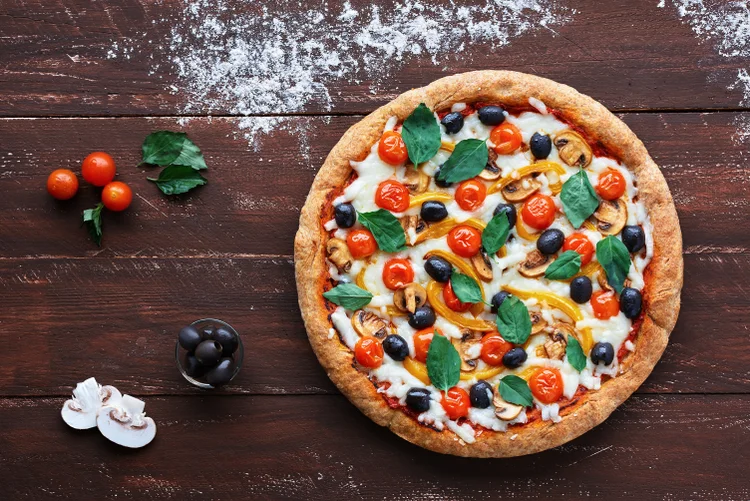 Pizza: opção é queridinha da quarentena, mas consumidor prioriza higiene (A'laa Eladl/Getty Images)