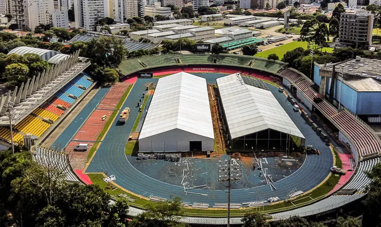 Hospital de Campanha do Complexo Esportivo do Ibirapuera: unidade deve contar com 268 leitos, sendo 240 de baixa complexidade e 28 de UTI. (Miguel Schincariol/Getty Images)