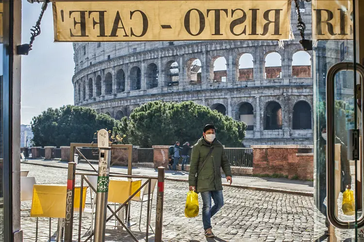 Itália: quarentena no país foi imposta em fevereiro (Bloomberg / Colaborador/Getty Images)