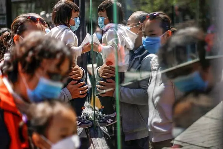 Máscaras na China: comum na Ásia, costume começa a se espalhar pelo Brasil  (Thomas Peter/Reuters)