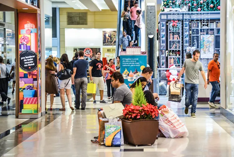 Compras no futuro serão afetadas pelo posicionamento atual das marcas (Valter Campanato/Agência Brasil)