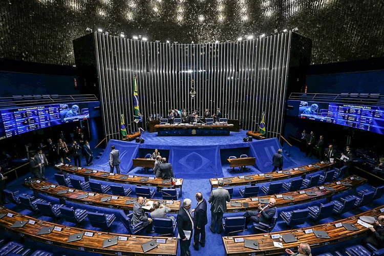 Senado: após aprovação dos parlamentares, o governo deve sancionar rapidamente o projeto (Adriano Machado/Reuters)