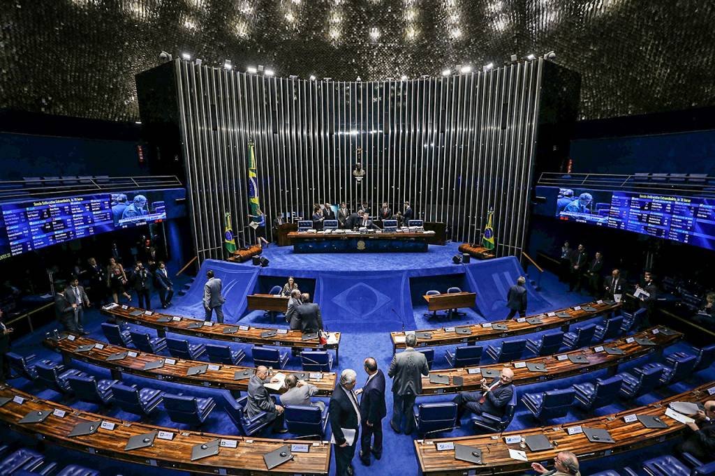 Senado: projeto foi aprovado por unanimidade e volta para nova votação na Câmara, que deve acontecer até o fim do mês (Reuters/Adriano Machado)